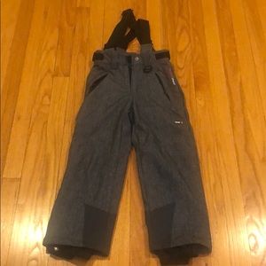 Like new kids ski pants with suspenders